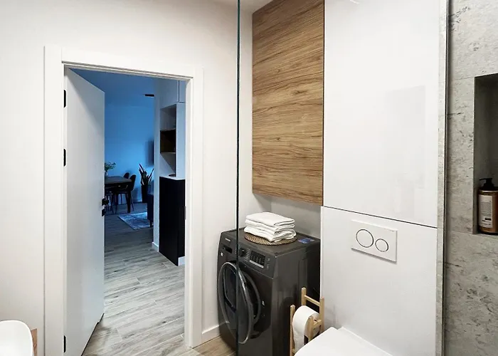 Lägenhet Grunwald - Wieruszowska 2 Poznań